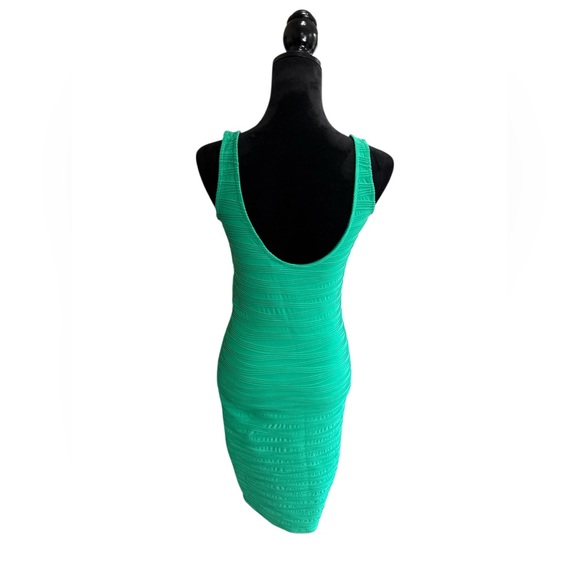 ASOS Green Ribbed Bodycon Midi Dress Size US 8 Scoop Neck Stretch - Picture 8 of 9